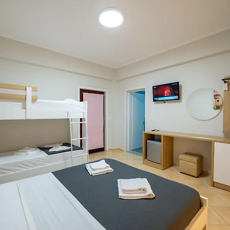 Milo 3* Ksamil