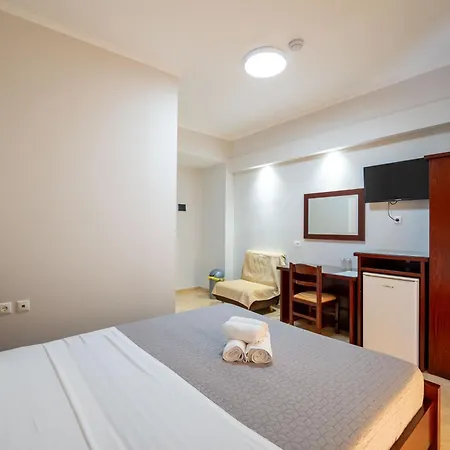 Milo 3* Ksamil
