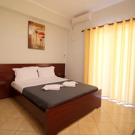 Milo 3* Ksamil